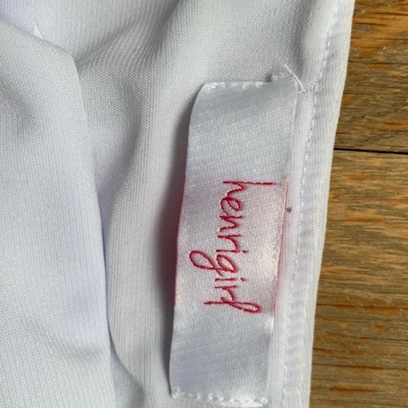 White Henry girl body suit with thing bottom! - Picture 4 of 4